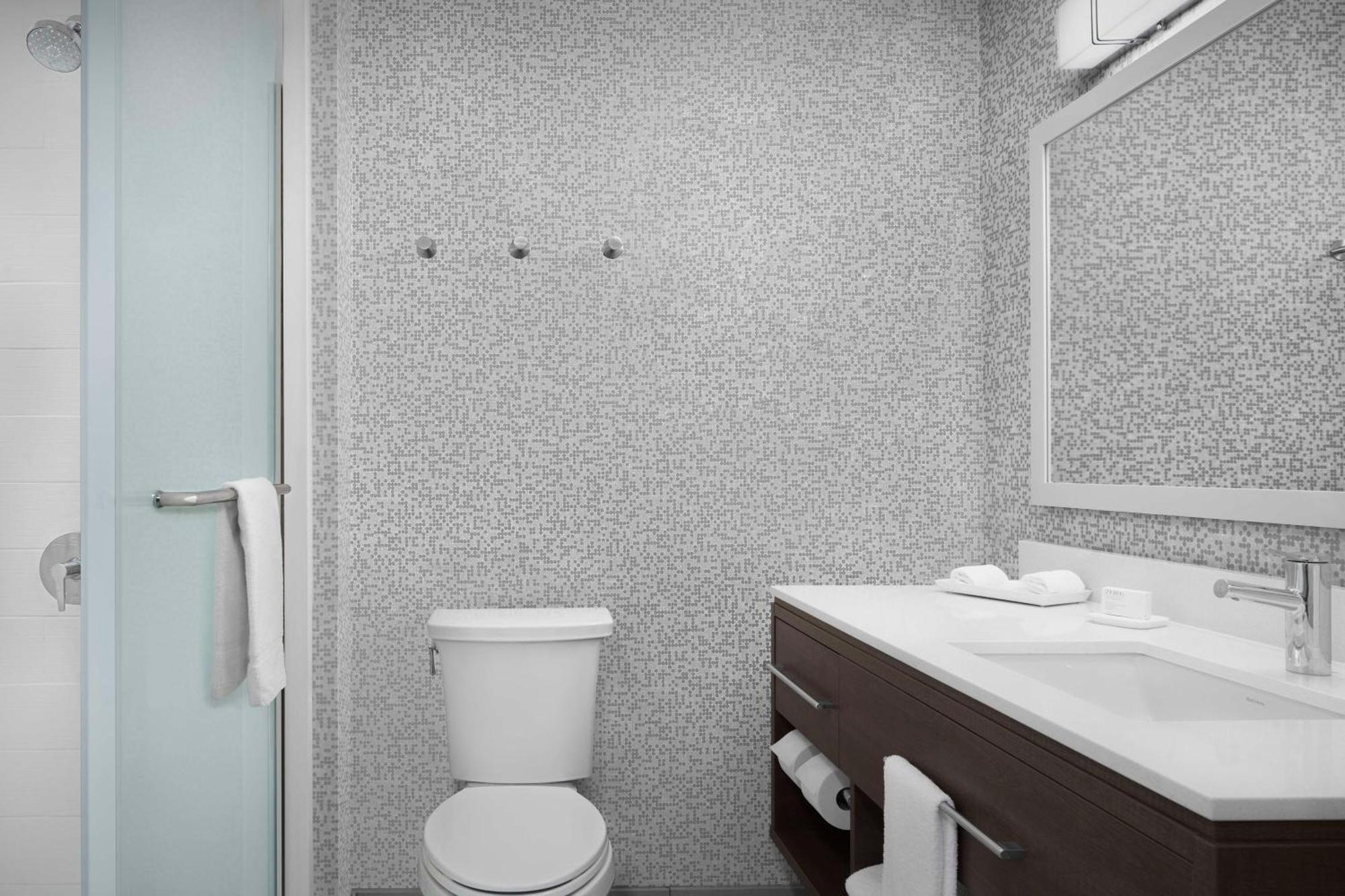 Home2 Suites By Hilton Πουκίπσι Εξωτερικό φωτογραφία